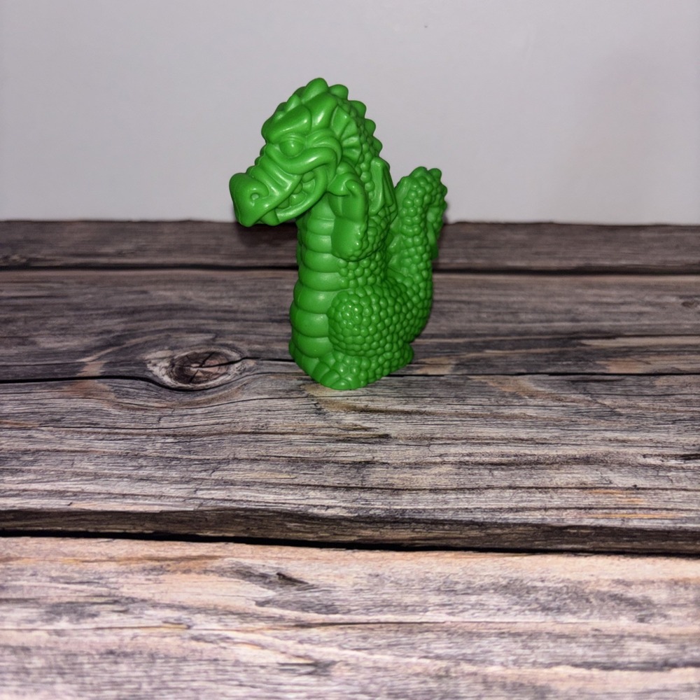 Vintage 1995 Fisher Price Great Adventures Mcdonald's Green Dragon Toy